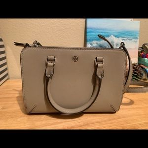 Tory Burch Robinson Crossbody Bag